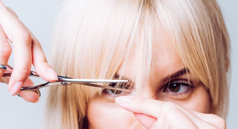 6 نصائح مهمّة تساعدك على قصّ الغرّة في المنزل