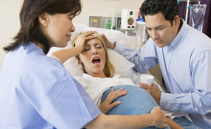 7 أخطاء تجنّبيها خلال المخاض لولادة آمنة