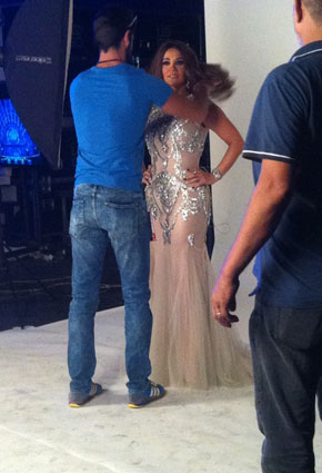 جيجي لامارا يهدد بسحب نانسي من Arab Idol