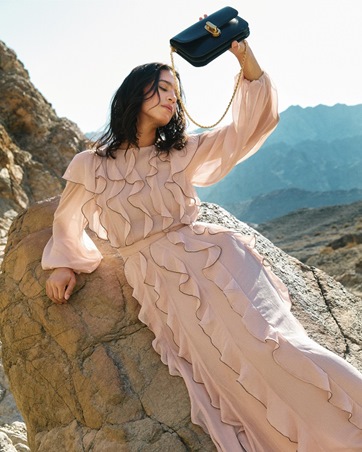 رمضان 2026 مع تيد بيكر: وردة بريطانية بروح عصرية