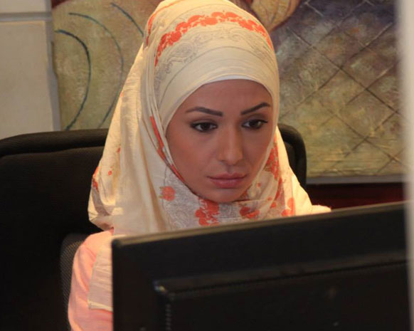 بيئة رنا كرم المتشدّدة تجبرها على ارتداء الحجاب