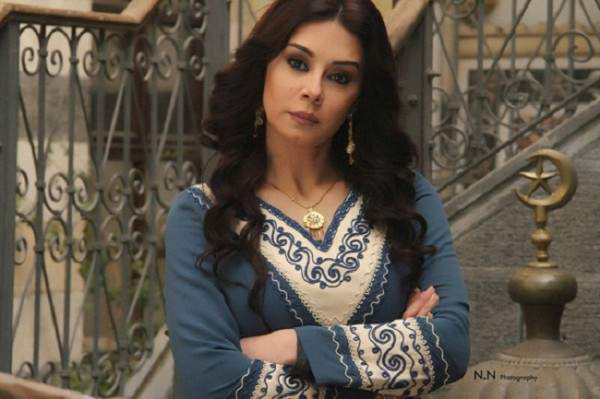 رندة العلم في رحلة إنسانية نحو الدراما المشتركة