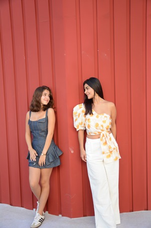 رانيا منصور تكشف لـ«كاميرا نواعم» نصيحتها لابنتها توانا