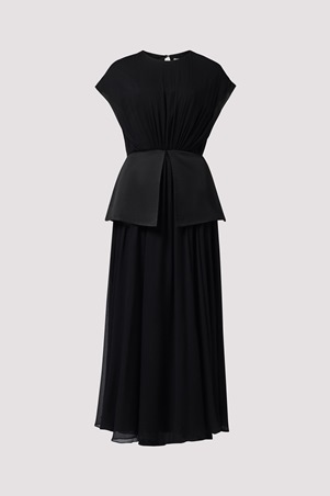 Fabric of Society… اختيارات سهرة تحتفي ببداية عام جديد