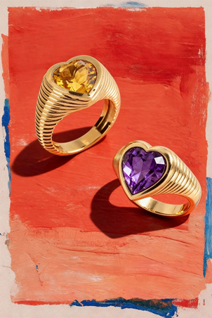 العام الجديد بلمسة خواتم ستون