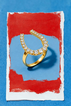 العام الجديد بلمسة خواتم ستون