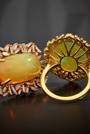 سوزان كالان تكسر قواعد الكمال بمجوهرات 