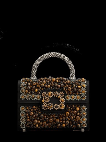 علامة روجيه فيفييه تحتفي بجمال أبوظبي عبر أربعة ابتكارات حصرية