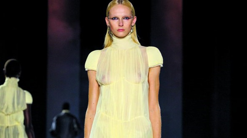 إطلالاتك رومانسية متوهجة اختاري منها ما يناسبك