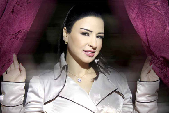 ممثّلات لبنانيات أسرن قلوب الرجال من الطلّة الأولى