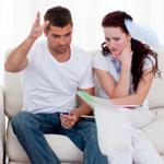 كيف تتعاملين مع طبع زوجك الصعب؟