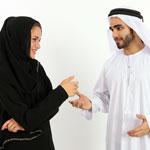 كوني صديقته واكسبيه زوجاً وحبيباً لمدى العمر