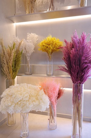 زهور الأمل تزهر في بيروت: The Flower Society تفتتح فصلًا جديدًا بقيادة زويا صقر