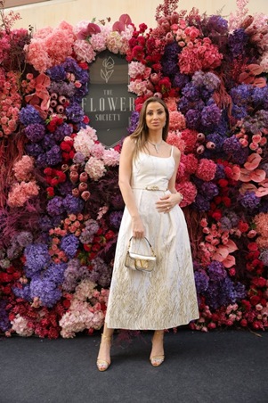 زهور الأمل تزهر في بيروت: The Flower Society تفتتح فصلًا جديدًا بقيادة زويا صقر