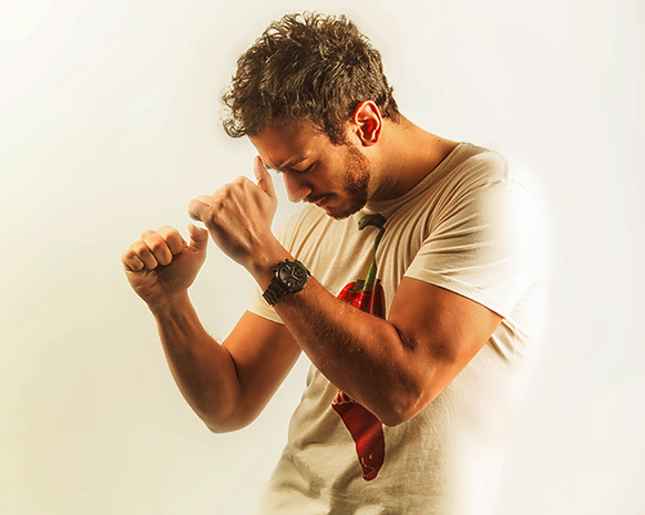 سعد المجرد يستقبل والده من الحج ولكنه حزين!