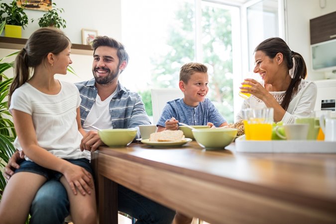 5 نصائح لتنظيم وقت الصباح قبل ذهاب أطفالك للمدرسة