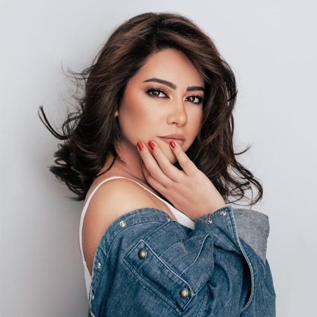 هل تغلق شيرين عبد الوهاب ميكروفونها بقرار الاعتزال؟