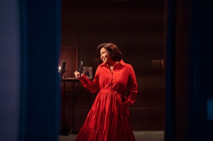 شيرين عبد الوهاب في مرحلة تعافٍ وبناتها السبب