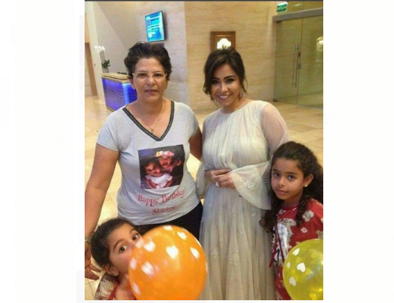 بالصور.. بعد 5 أعوام من الانفصال هل عادت شيرين لزوجها السابق؟