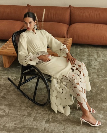 ألوان الموسم: تدرّجات خريفية بتوقيع الهدوء والرقي