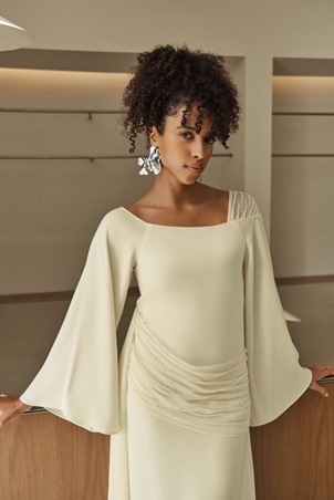 ألوان الموسم: تدرّجات خريفية بتوقيع الهدوء والرقي