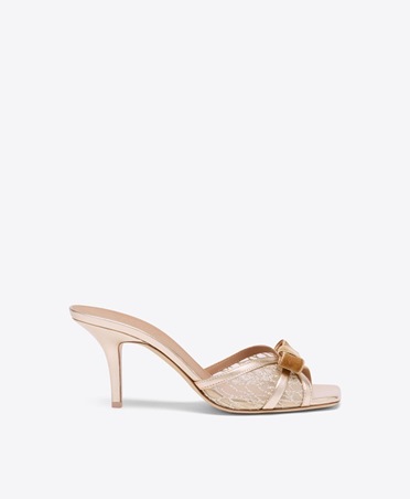 Malone Souliers تُعيد تعريف أناقة الأمسية بطريقتها اللافتة