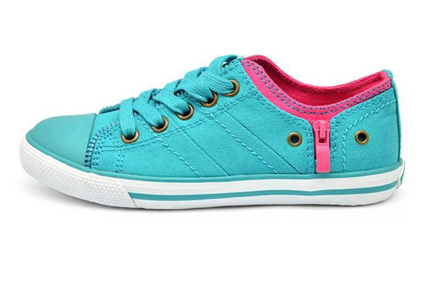 مجموعة ShoeMart من أحذية الأطفال: مرحة ومريحة