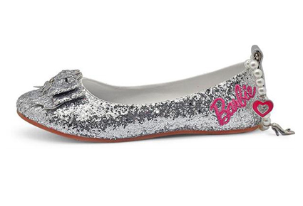 مجموعة ShoeMart من أحذية الأطفال: مرحة ومريحة