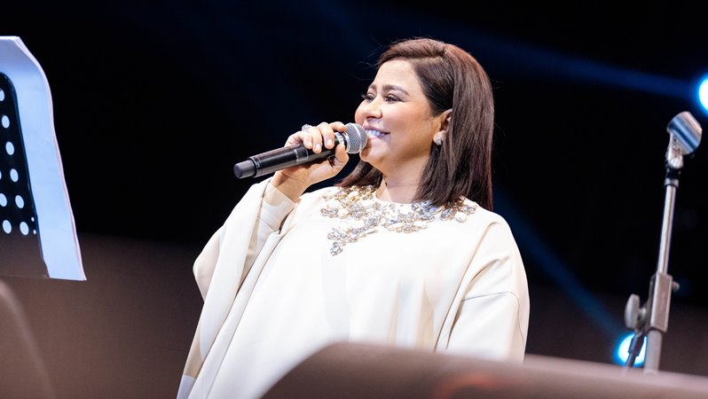 أزمة شيرين النفسية مستمرة وأنغام تدافع