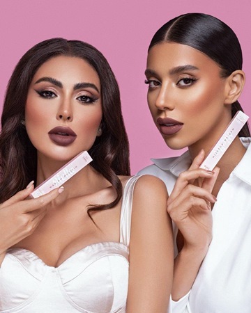 مريم حسين نجمة Siella Beauty  في أول مستحضر لها في هذا العام