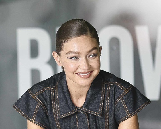 العناية بالبشرة التي لا تُرى نتائجها فورًا: لماذا أصبحت النتائج البطيئة أكثر قيمة؟