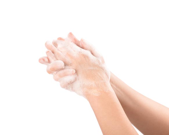 خلطات طبيعيّة لمعالجة يديكِ في الشتاء 