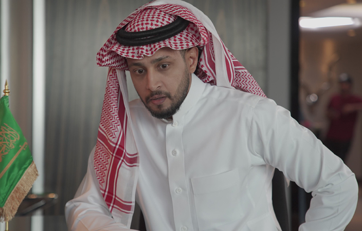 إلهام علي تعيش صراعات طريفة مع الأطفال ووالدهم في 