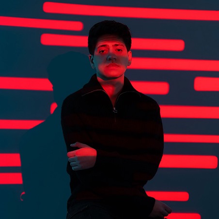 عبدالرحيم الحلبي يطلق 