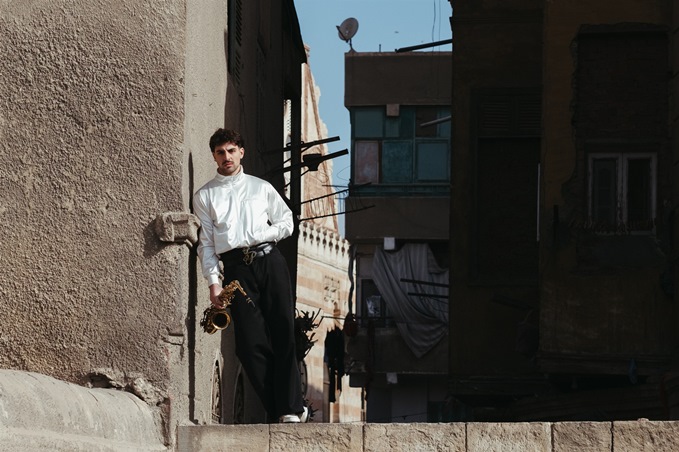 النجم العالميّ Saint Levant يطرح 