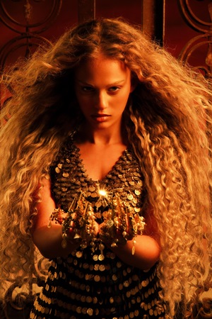 ألبوم إليانا رحلة بين الهويّة والحب والغضب والنسوية