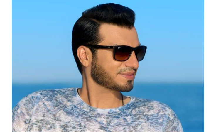 خاص- النجوم يفاجئون أمهاتهم في عيدهنّ