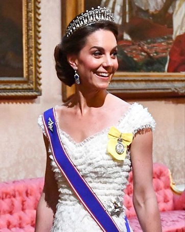 رحلة التيجان: كل إطلالات كيت ميدلتون بالتاج الملكي منذ زفافها