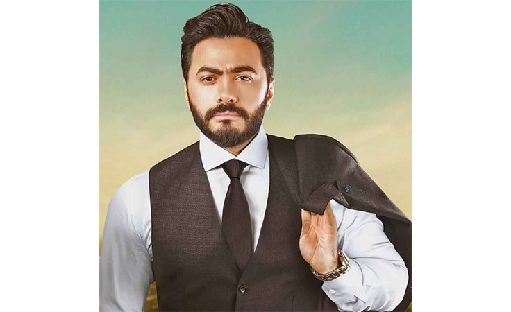 تامر حسني يُعلن موعد العرض الأوّل لفيلم 
