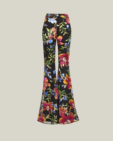 مجموعة تالر مارمو تجمع بين جرأة الثمانينيات وسحر العشرينيات