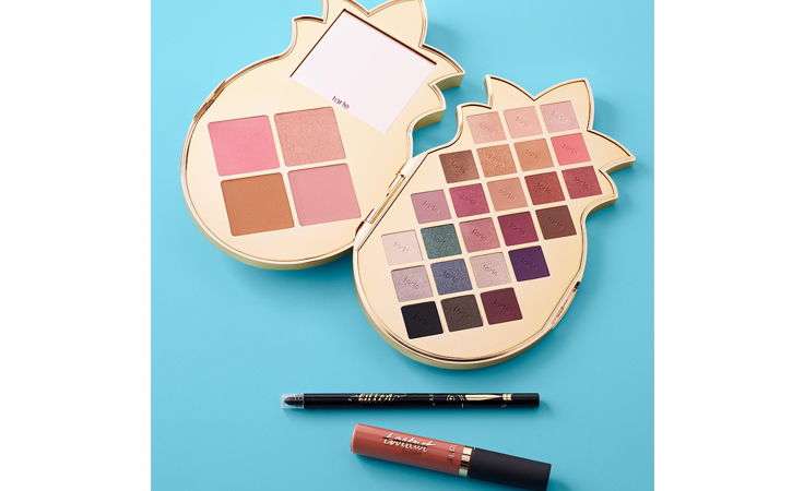 مؤسِّسة علامة Tarte: هذا هو المكياج المثاليّ للنساء الإماراتيّات