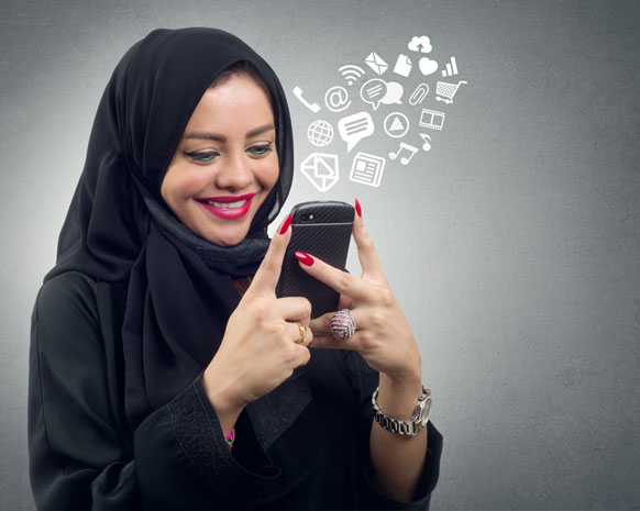 تطبيقات أسهمت في تقوية العلاقات الاجتماعية لعام 2013
