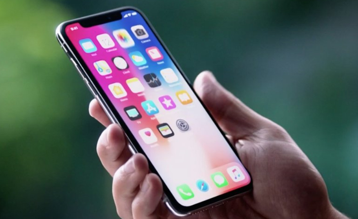 تعرّفي إلى مميزات آيفون X الجديد الذي يخطف الأنفاس