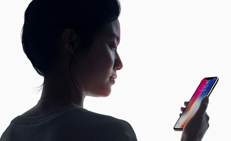 تعرّفي إلى مميزات آيفون X الجديد الذي يخطف الأنفاس