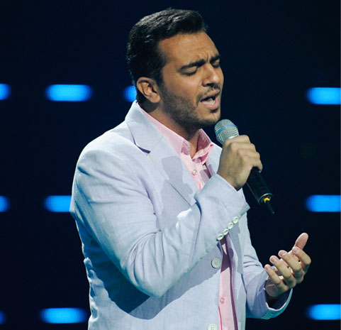 الشاب خالد يكسر رتابة 