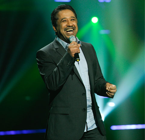 الشاب خالد يكسر رتابة 