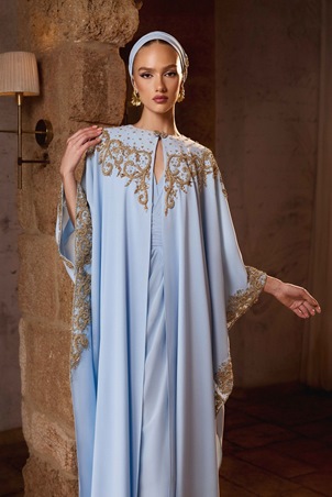 قفطان يعبر عن الضوء الداخلي