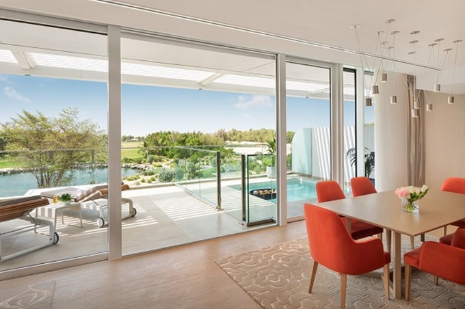 رمضان بنكهة اللقاءات الهادئة على شاطئ جبل علي