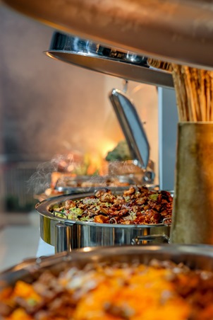 رمضان بنكهة اللقاءات الهادئة على شاطئ جبل علي