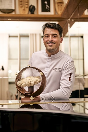 احتفلي بموسم الأعياد بطريقة فنية مبتكرة